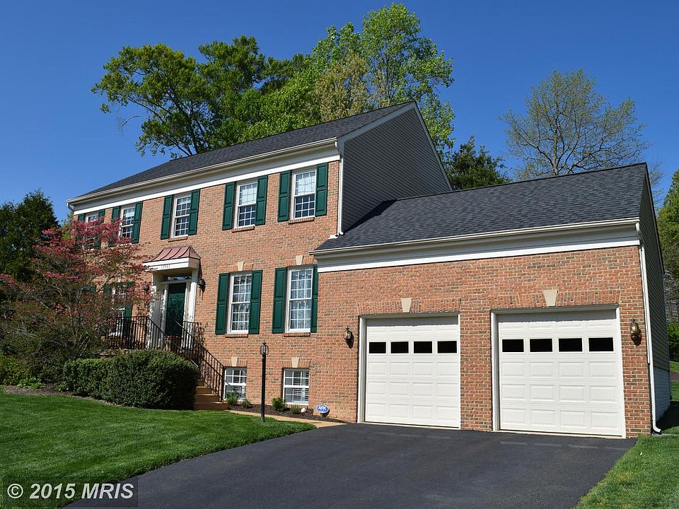 1st image of 15989 Kensington Pl