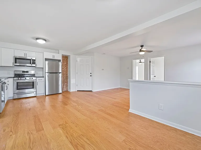42-44 Saratoga Ave — Photo 30