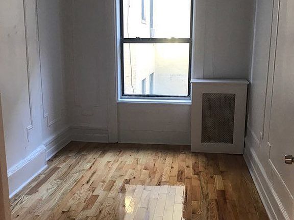 4th image of 185 Audubon Ave APT 45