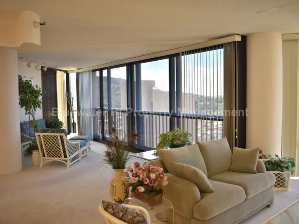 2101 Nuuanu Ave APT 2501, Honolulu, HI 96817