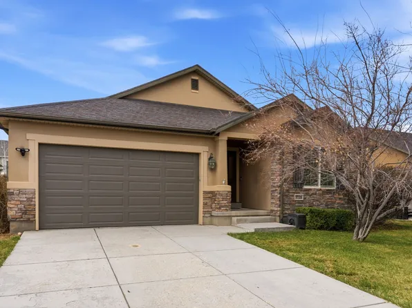 7721 N Bristlecone Rd, Eagle Mountain, UT 84005