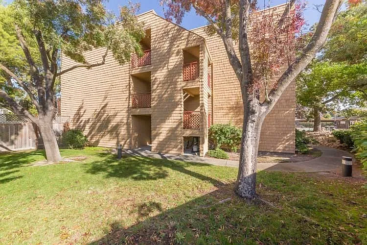 Le Boulevard Apartments — Photo 59