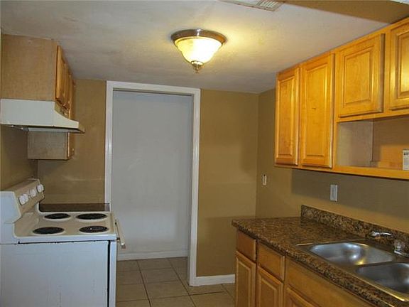 5th image of 6931 Boston Dr