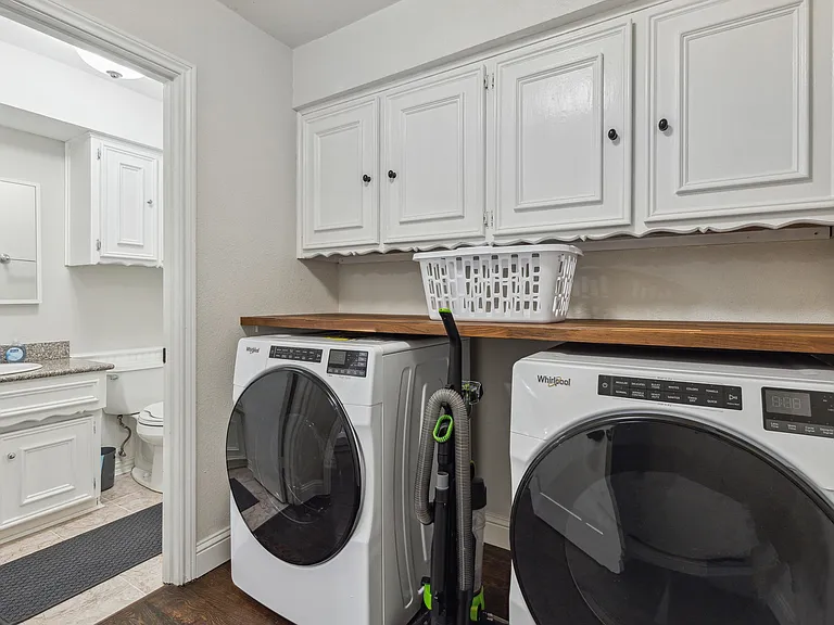 3409 Therondunn Dr — Photo 23