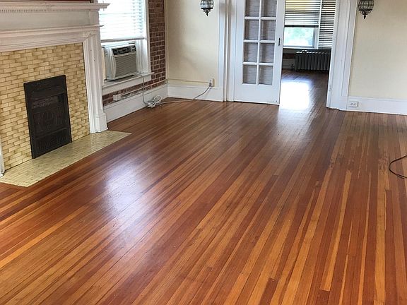 2nd image of 1378 N Ogden St APT 10