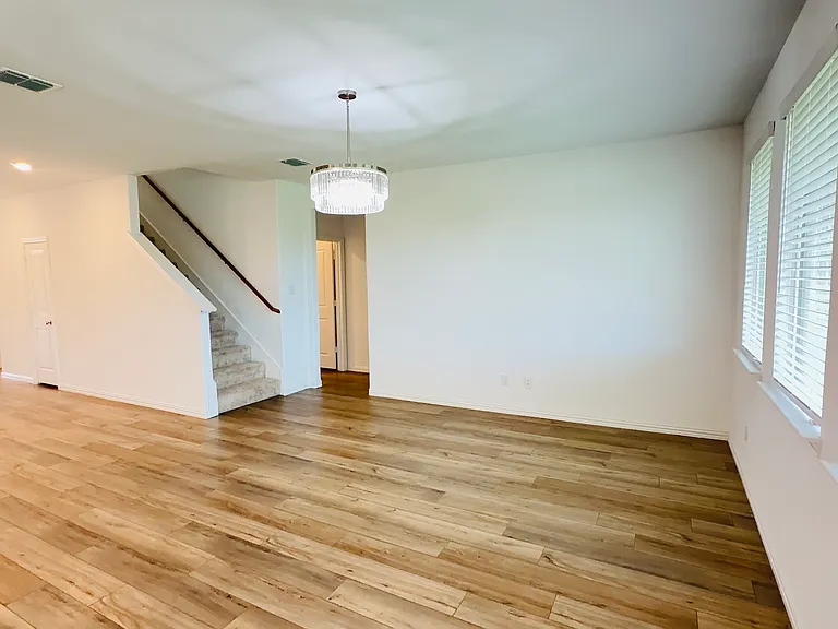 7908 Lindheimer Ln — Photo 11