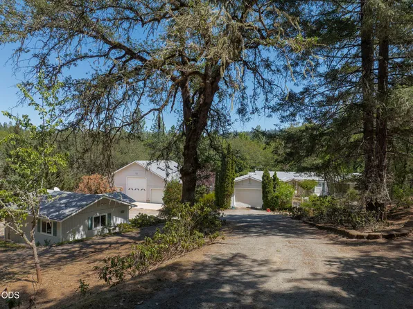 5195 Riverbanks Rd, Grants Pass, OR 97527