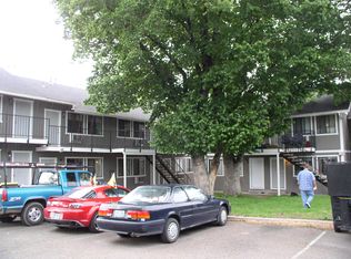 490 Highland Ave APT 18, Reno, NV 89512