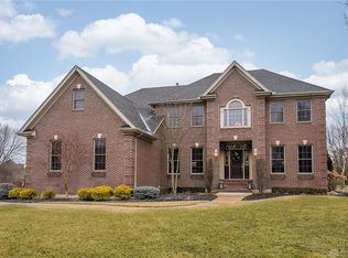 344 Countryside Dr N, Troy, OH 45373