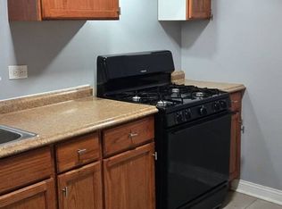 7942 S Vernon Ave #2, Chicago, IL 60619