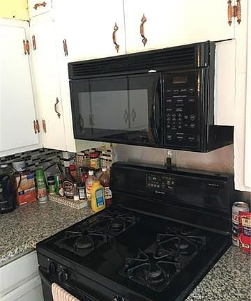 5th image of 3916 Oscar Ave