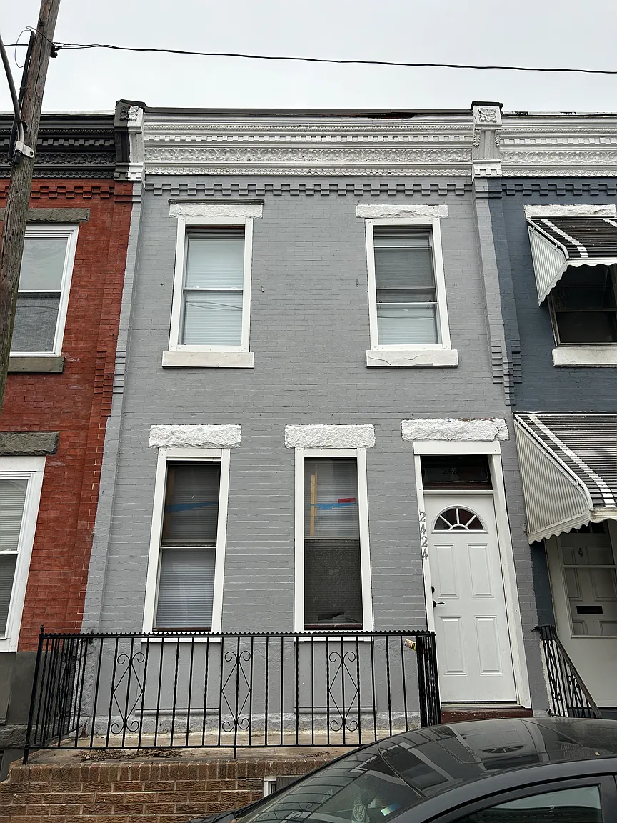2424 N Napa St photo 1