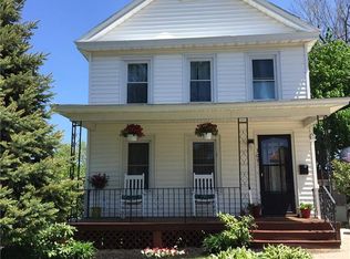 305 W 7th St, Oswego, NY 13126