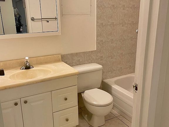 3rd image of 10421 93rd St NW #107