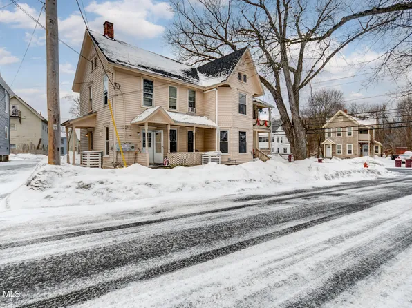 67 W 8th Avenue, Gloversville, NY 12078