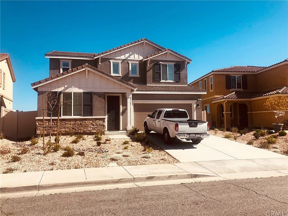 1st image of 2815 Bracken Way