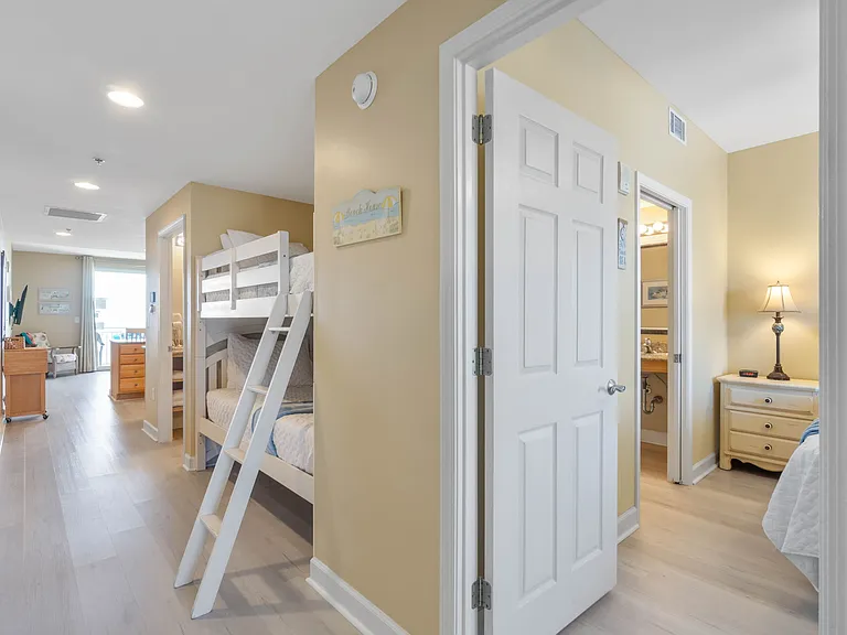 17739 Front Beach Rd #1505W — Photo 6