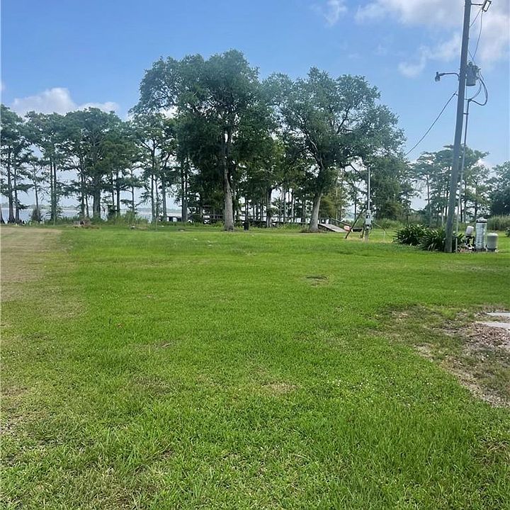 1st image of 6903 S Lake Cove Rd