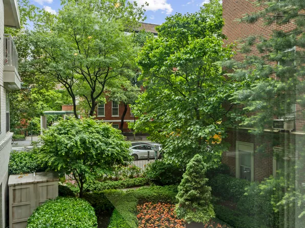 2 Fifth Avenue 2E image 9 of 9