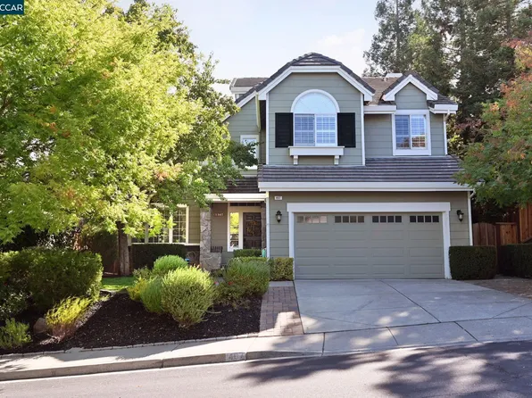 407 Hummingbird Pl, Clayton, CA 94517