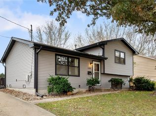1110 E Washington St, Knoxville, IA 50138
