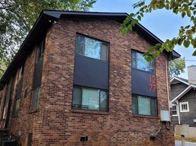 1277 Greenwich St SW, Atlanta, GA