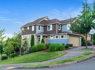 602 Lingering Pine Dr NW, Issaquah, WA 98027