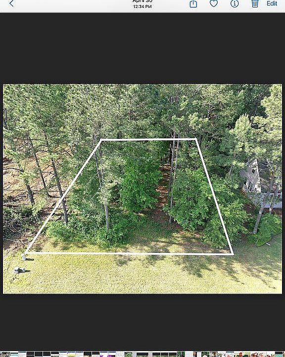 Beautiful wooded lot.