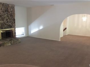 6792 Rolling Hills Dr, Riverside, CA 92505