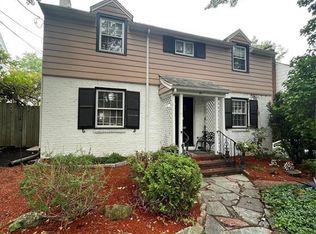 81 Grayson Pl, Teaneck, NJ 07666
