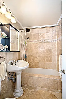 Sold by R New York | media 13