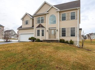 318 Wexford Ln, Horseheads, NY 14845