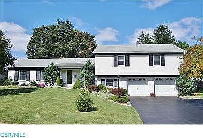 1st image of 700 Olde Settler Pl #13