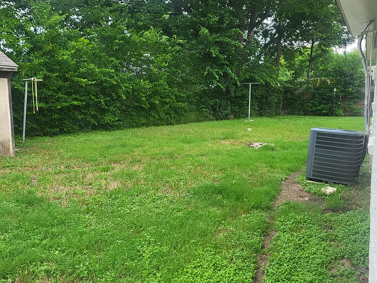 5604 Oak Grove Rd — Photo 17