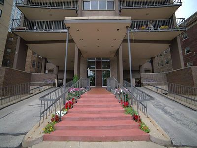 1919 North Summit AVENUE #10B, Milwaukee, WI, 53202