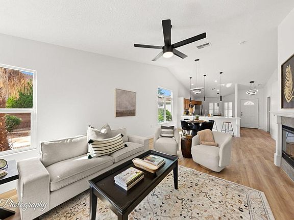 4th image of 1673 Warm River Dr