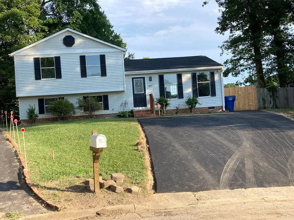 8003 Providence Forest Ct, North Chesterfield, VA 23235