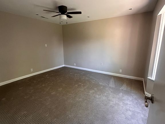 4th image of 2230 E Sunnyside Ave