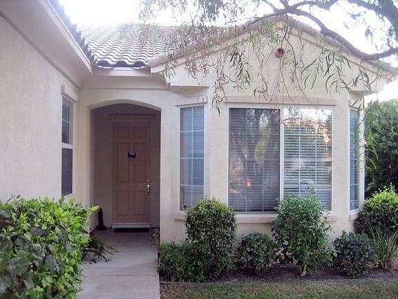 2nd image of 44091 Royal Troon Dr