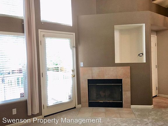 2nd image of 4555 Mangrove Dr