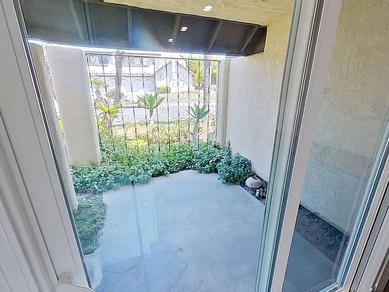 4745 Camino Del Rey — Photo 10