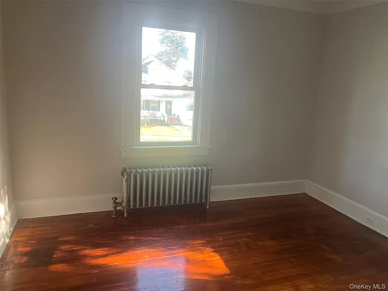 69 Hunt Ave — Photo 7