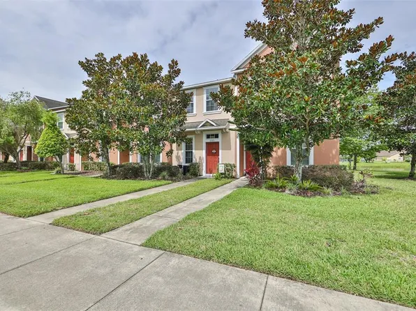 6981 Towering Spruce Dr, Riverview, FL 33578