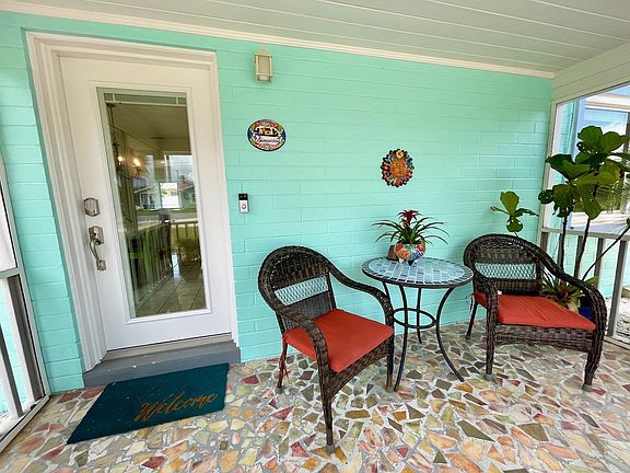 2nd image of 802 Ocean Ave