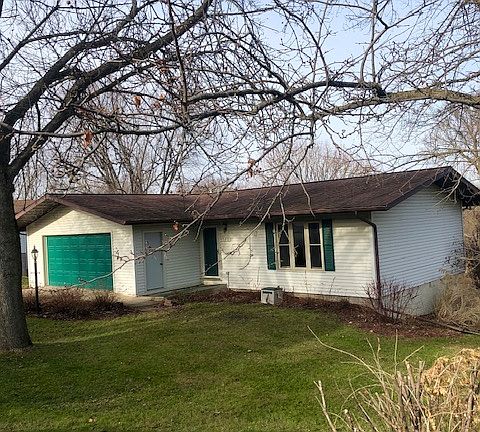 2nd image of 113 Oreole Dr NE