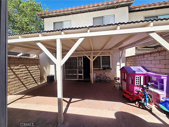 4th image of 8718 Lincoln Ave
