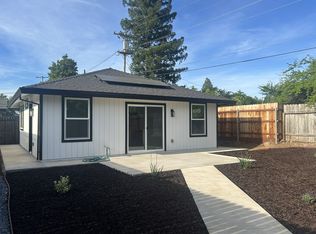 115 1/2 Henderson Way, Folsom, CA