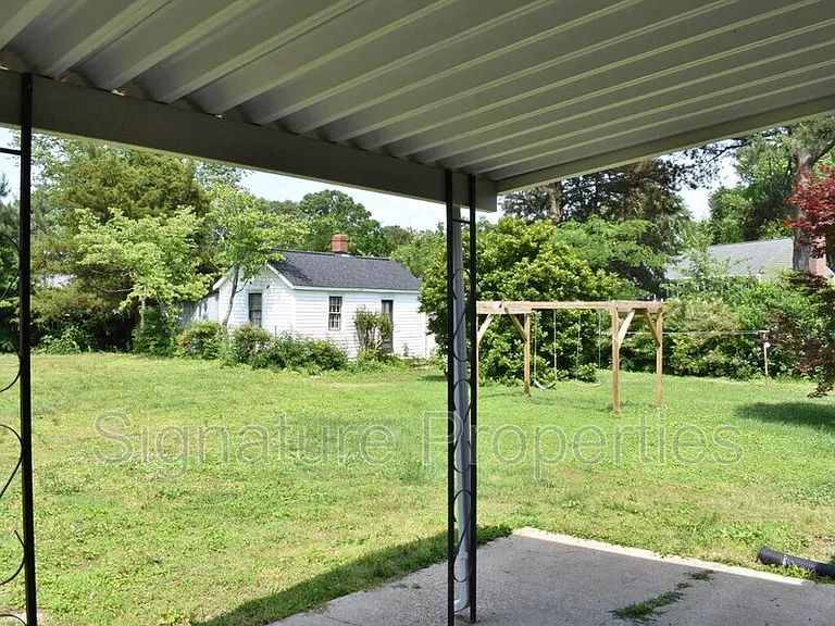 8304 Michael Rd — Photo 25