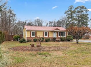 624 Westleigh Dr, Lewisville, NC 27023