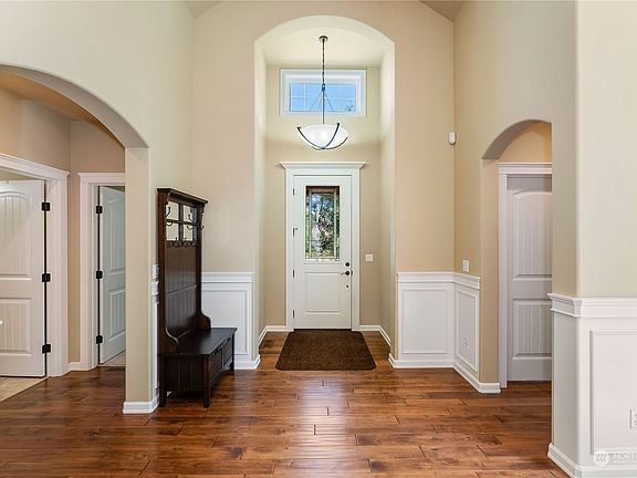 3rd image of 7284 Tobermory Circle SW